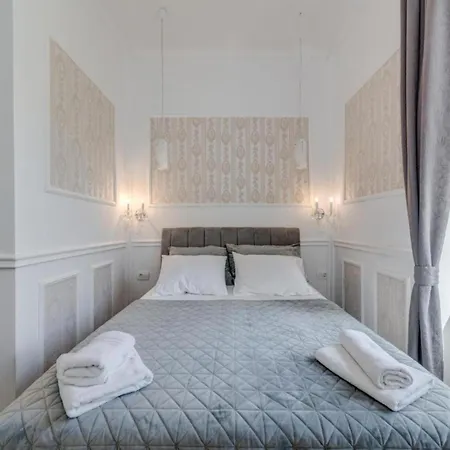 Silver Gate Rooms-diocletian's Palace 게스트하우스 3*
